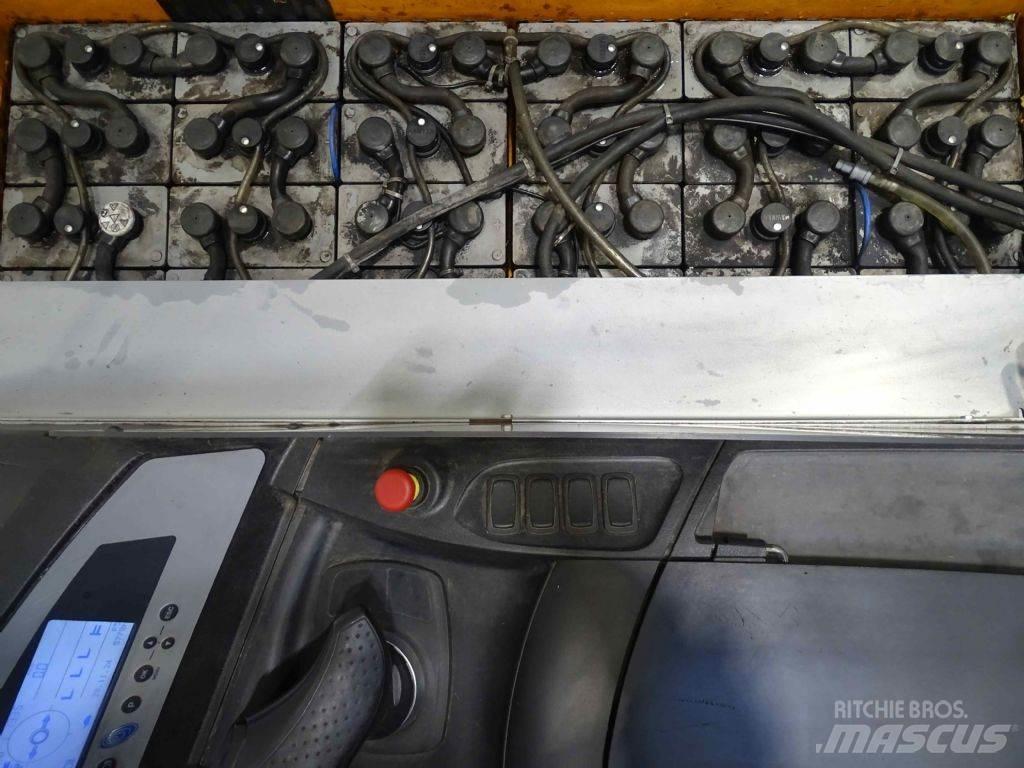 Still FM-X17 Schubmaststapler