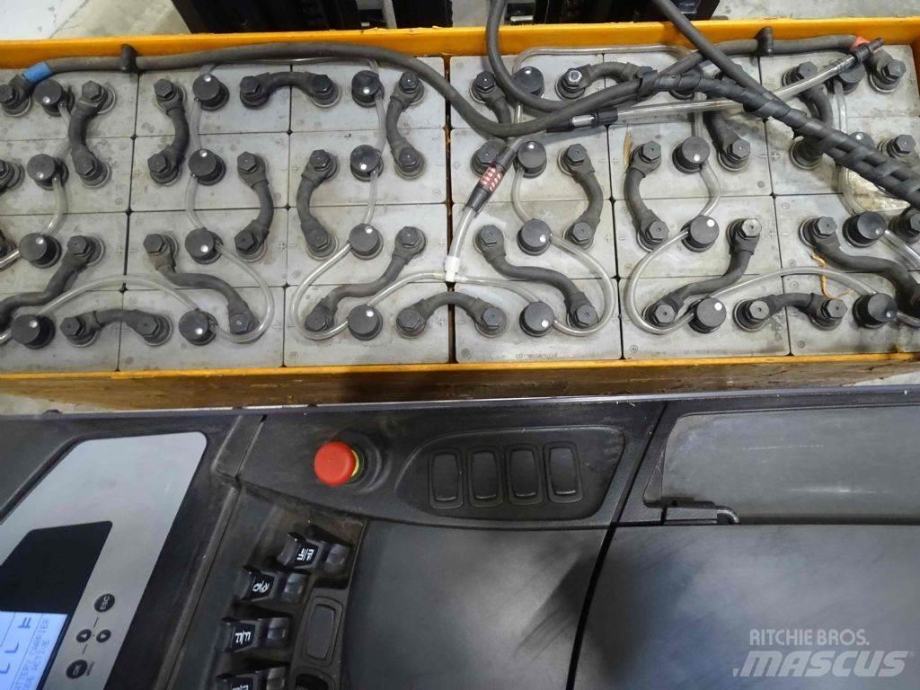 Still FM-X17 Schubmaststapler