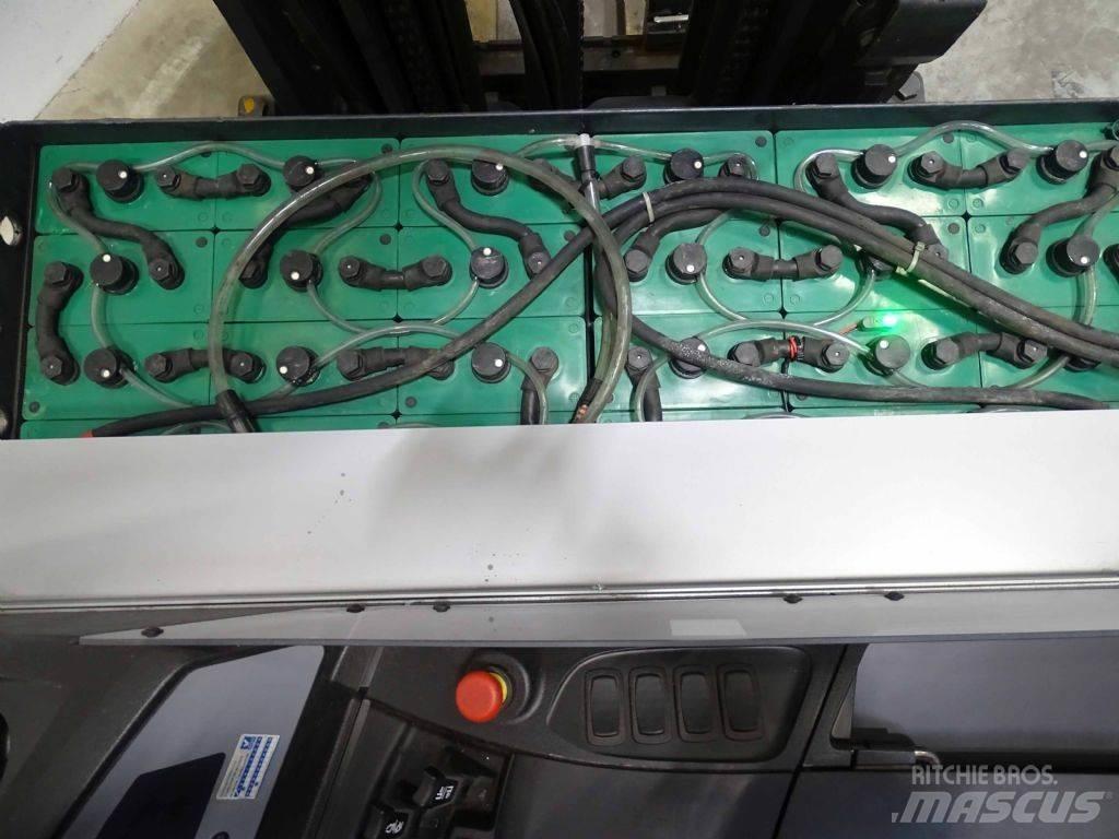Still FM-X17 Schubmaststapler