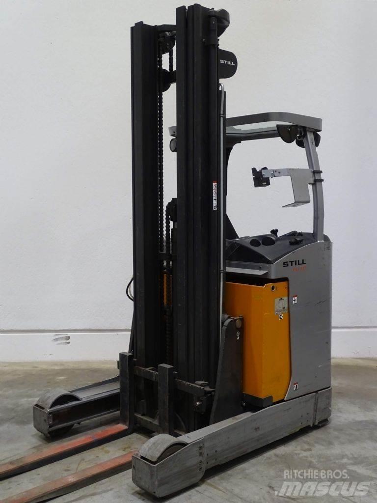 Still FM-X17 Schubmaststapler