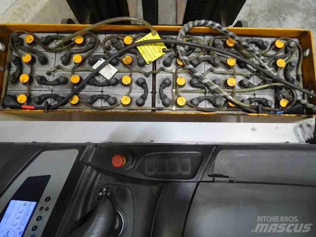 Still FM-X17 Schubmaststapler