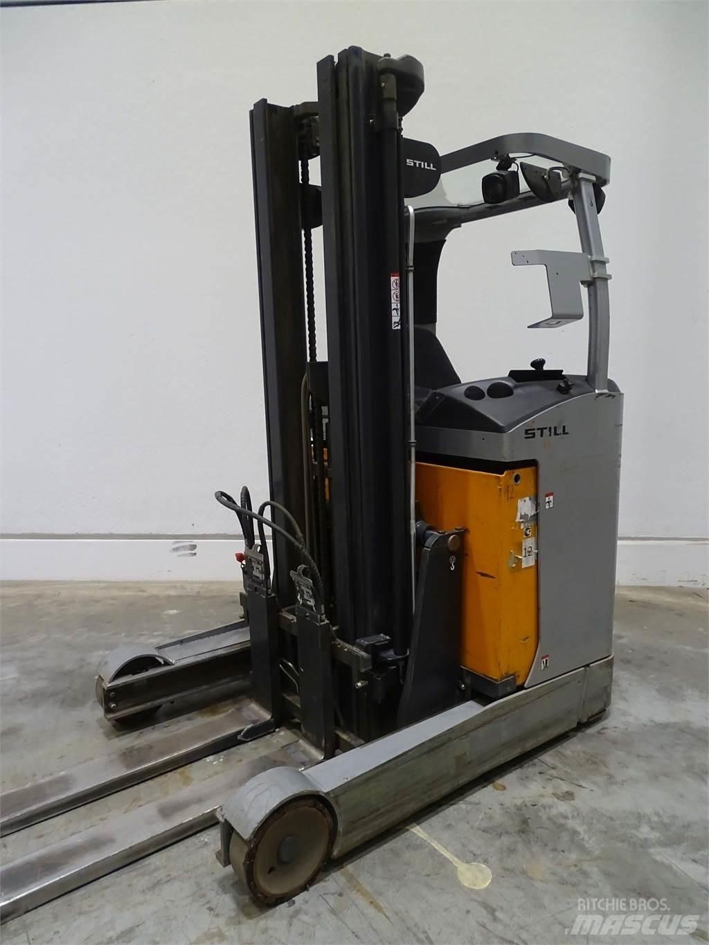 Still FM-X17 Schubmaststapler