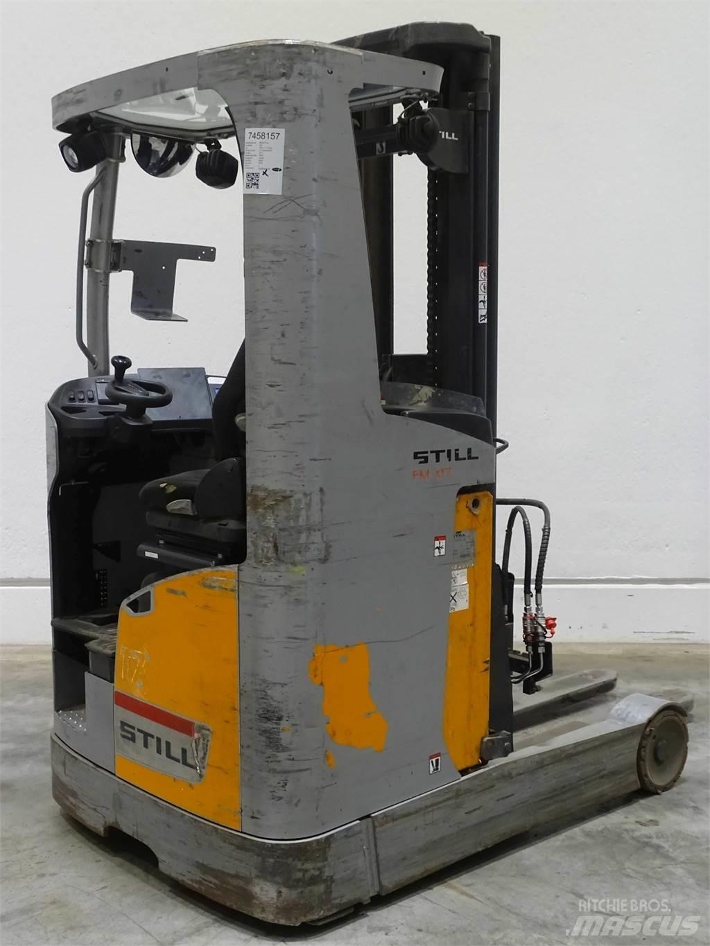 Still FM-X17 Schubmaststapler