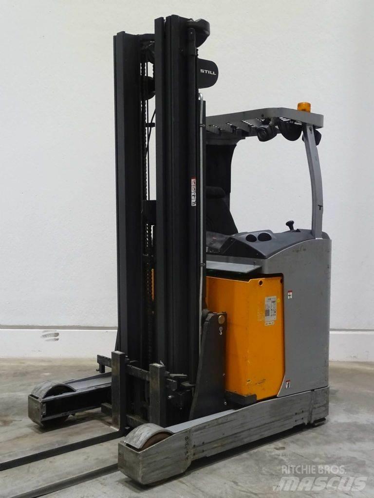 Still FM-X17 Schubmaststapler