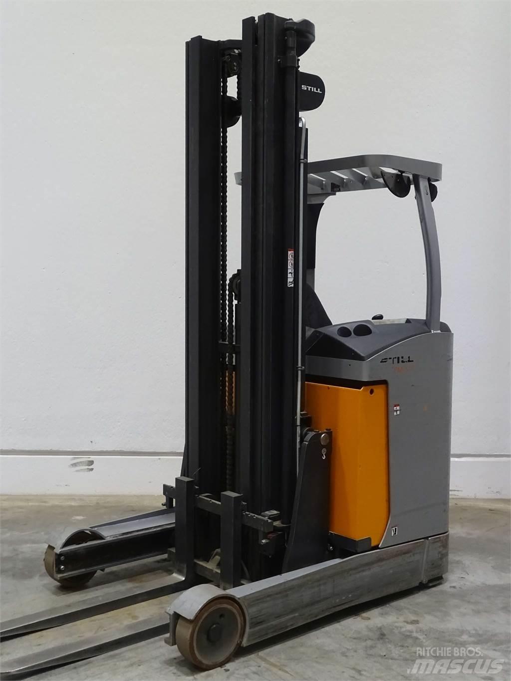Still FM-X17 Schubmaststapler