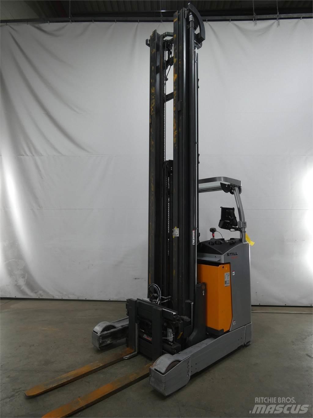 Still FM-X17 Schubmaststapler