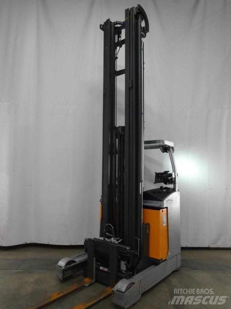 Still FM-X17 Schubmaststapler