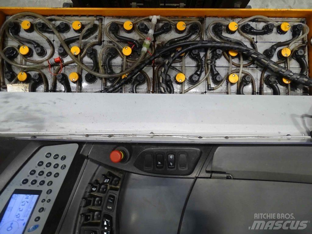 Still FM-X17 Schubmaststapler