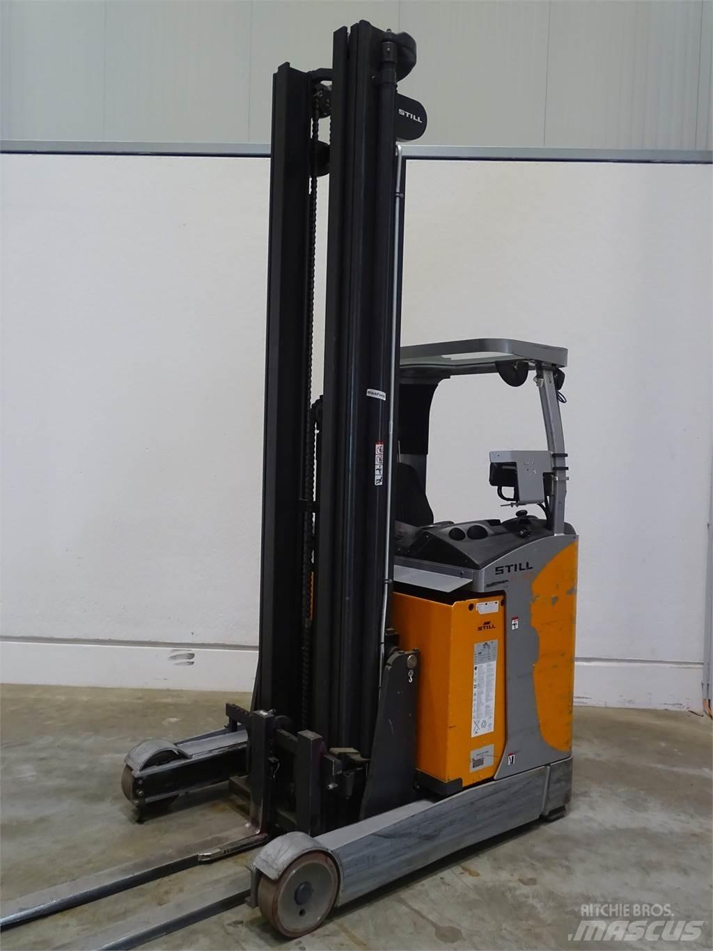 Still FM-X17 Schubmaststapler