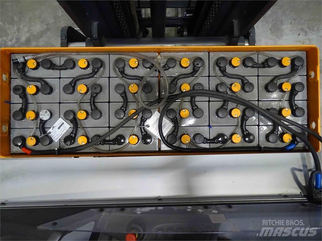 Still FM-X17 Schubmaststapler