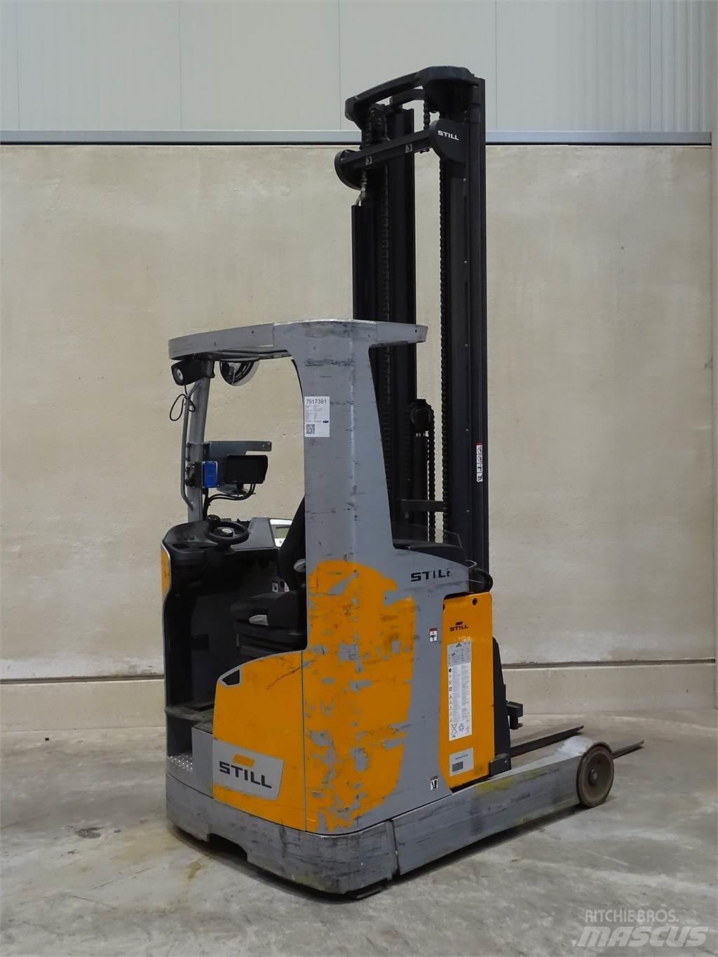 Still FM-X17 Schubmaststapler