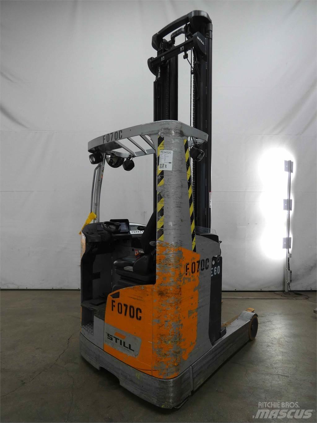 Still FM-X17 Schubmaststapler