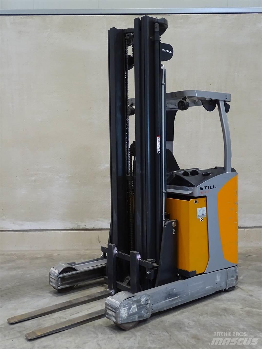 Still FM-X17 Schubmaststapler