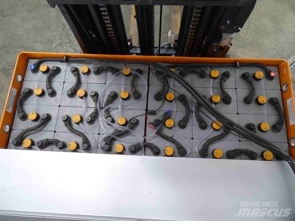 Still FM-X20 Schubmaststapler