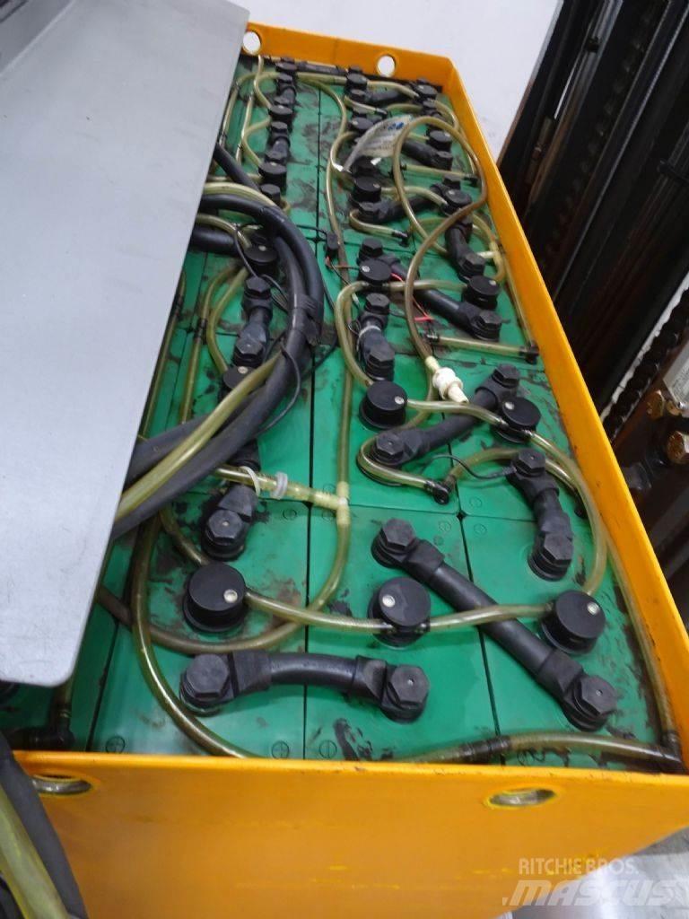 Still FM-X20 Schubmaststapler