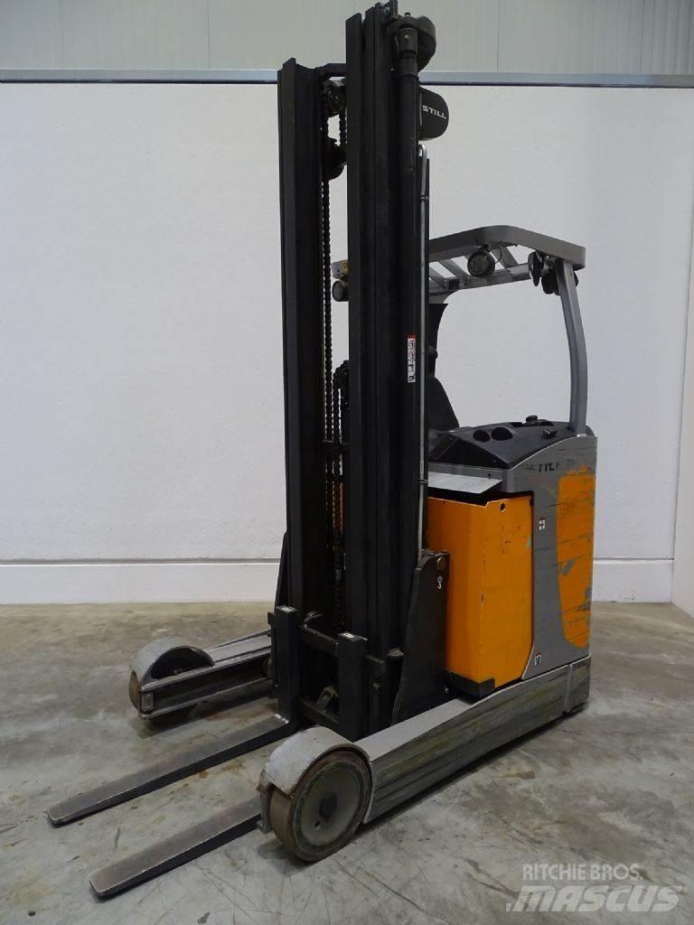 Still FM-X20 Schubmaststapler