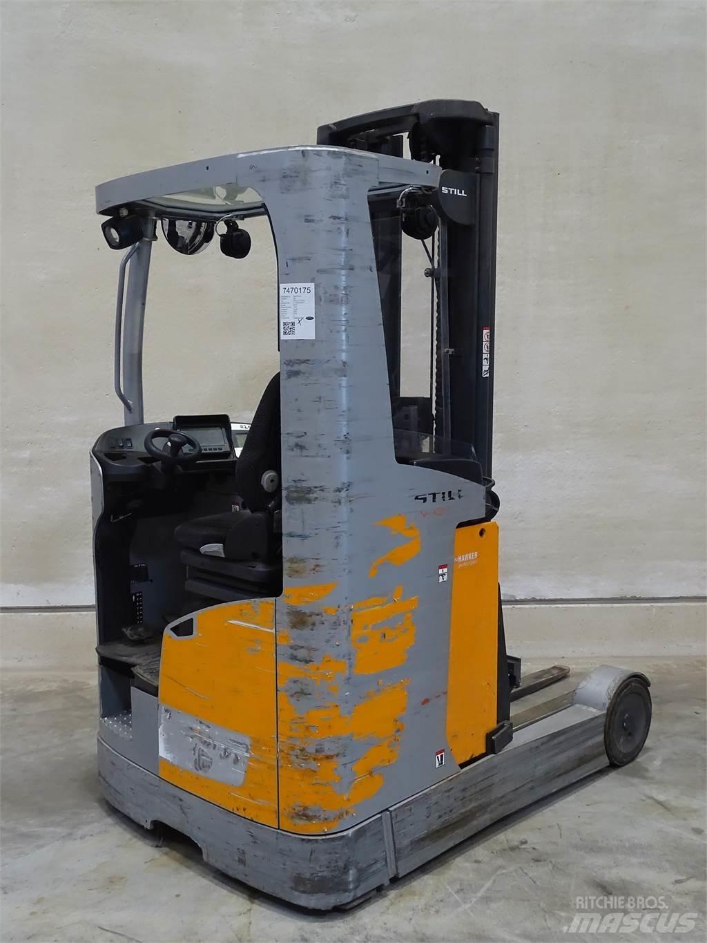 Still FM-X20 Schubmaststapler