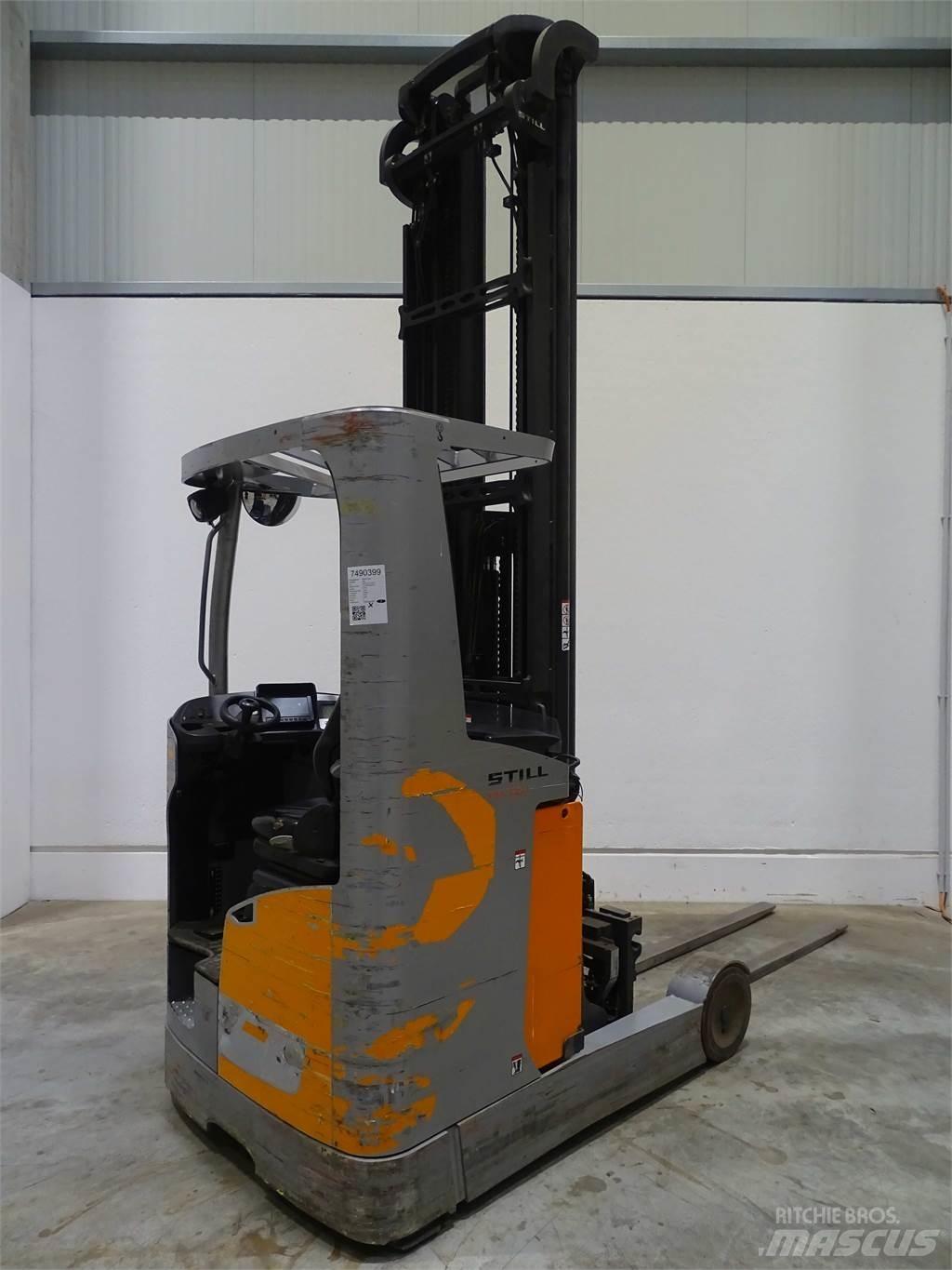 Still FM-X20 Schubmaststapler
