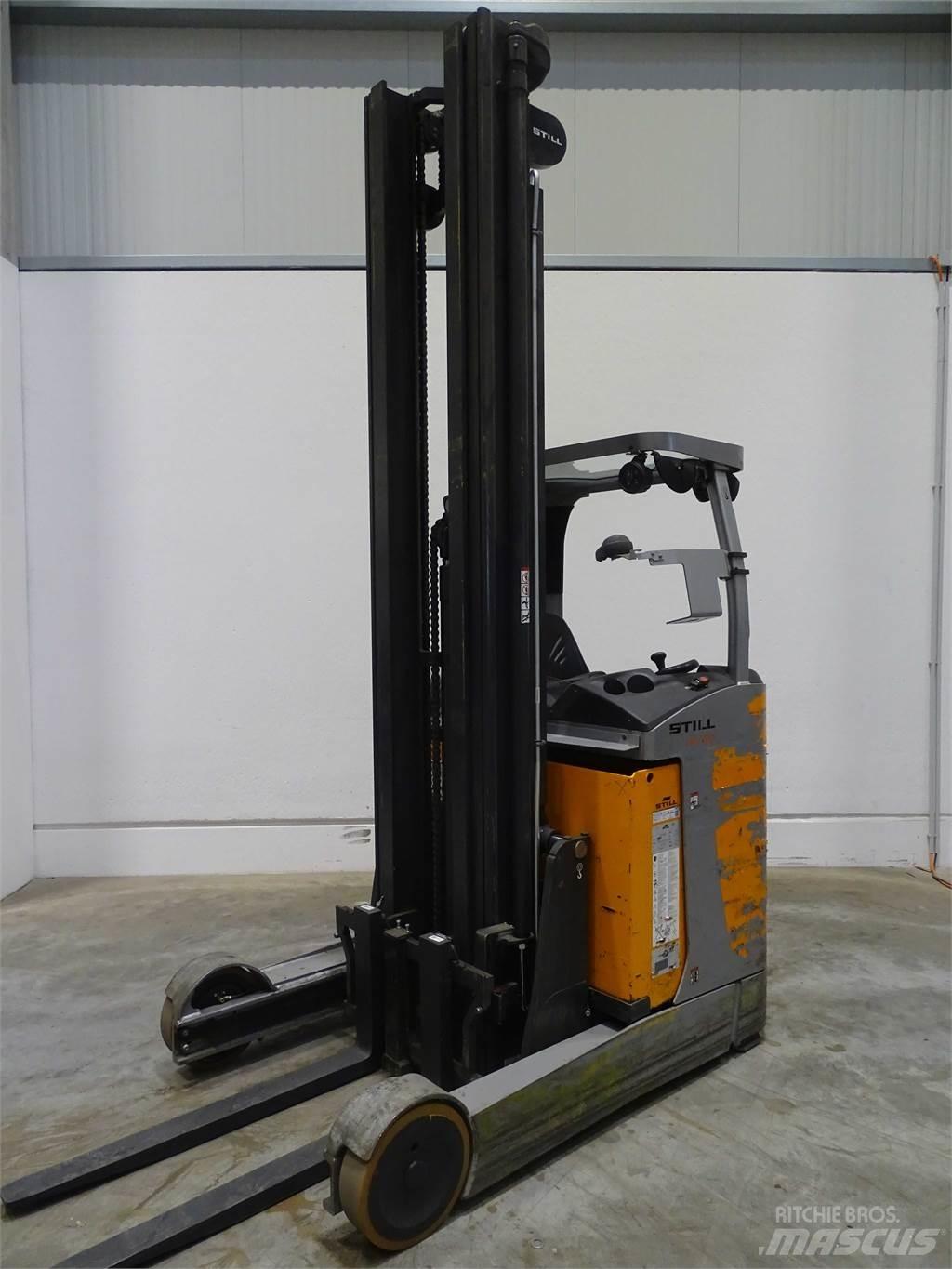 Still FM-X20 Schubmaststapler