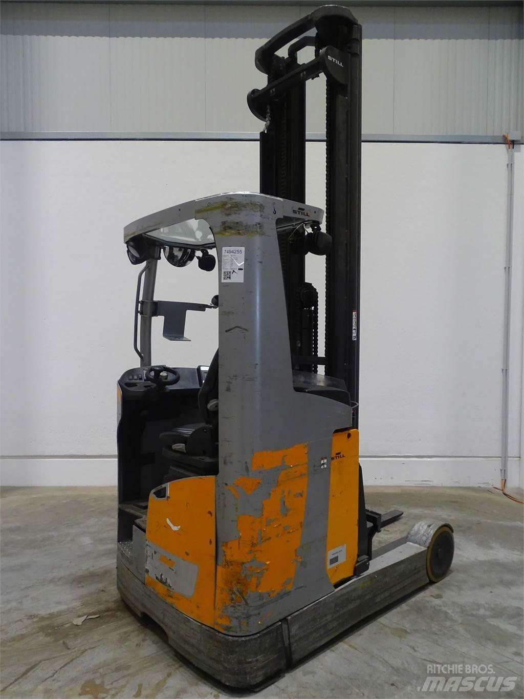 Still FM-X20 Schubmaststapler