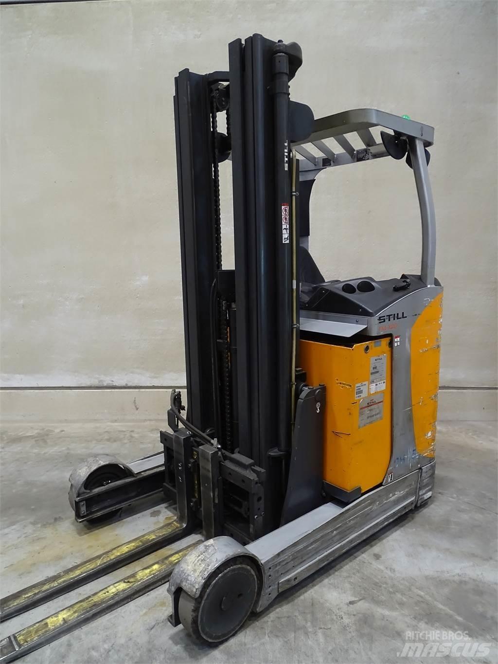Still FM-X20 Schubmaststapler