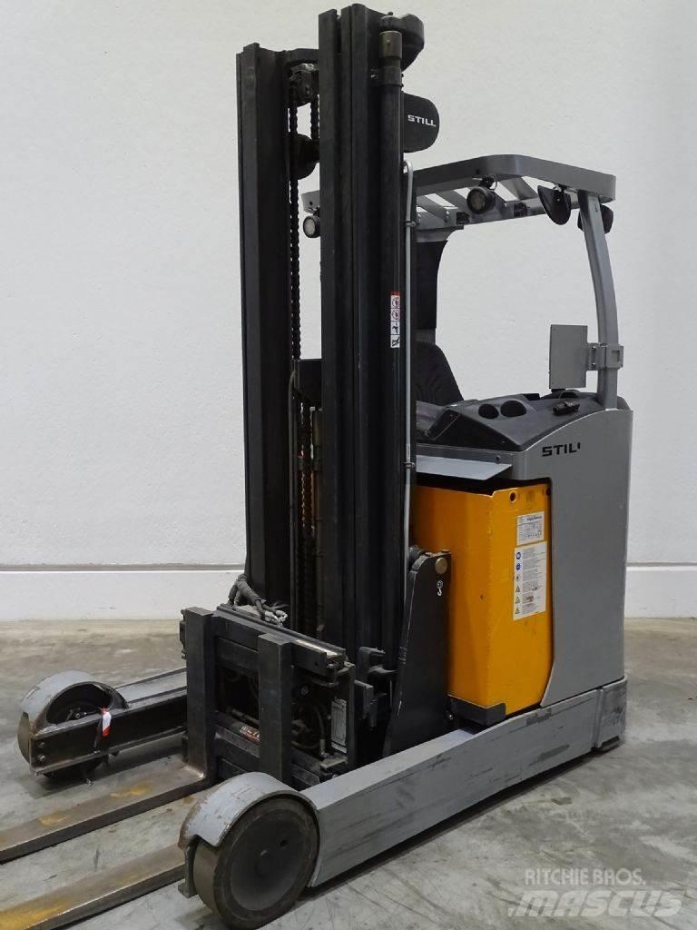 Still FM-X25 Schubmaststapler