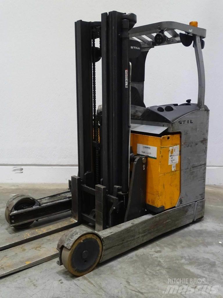 Still FM-X25 Schubmaststapler