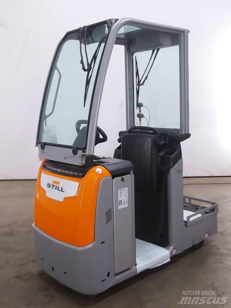 Still LTX-T06 Schlepper