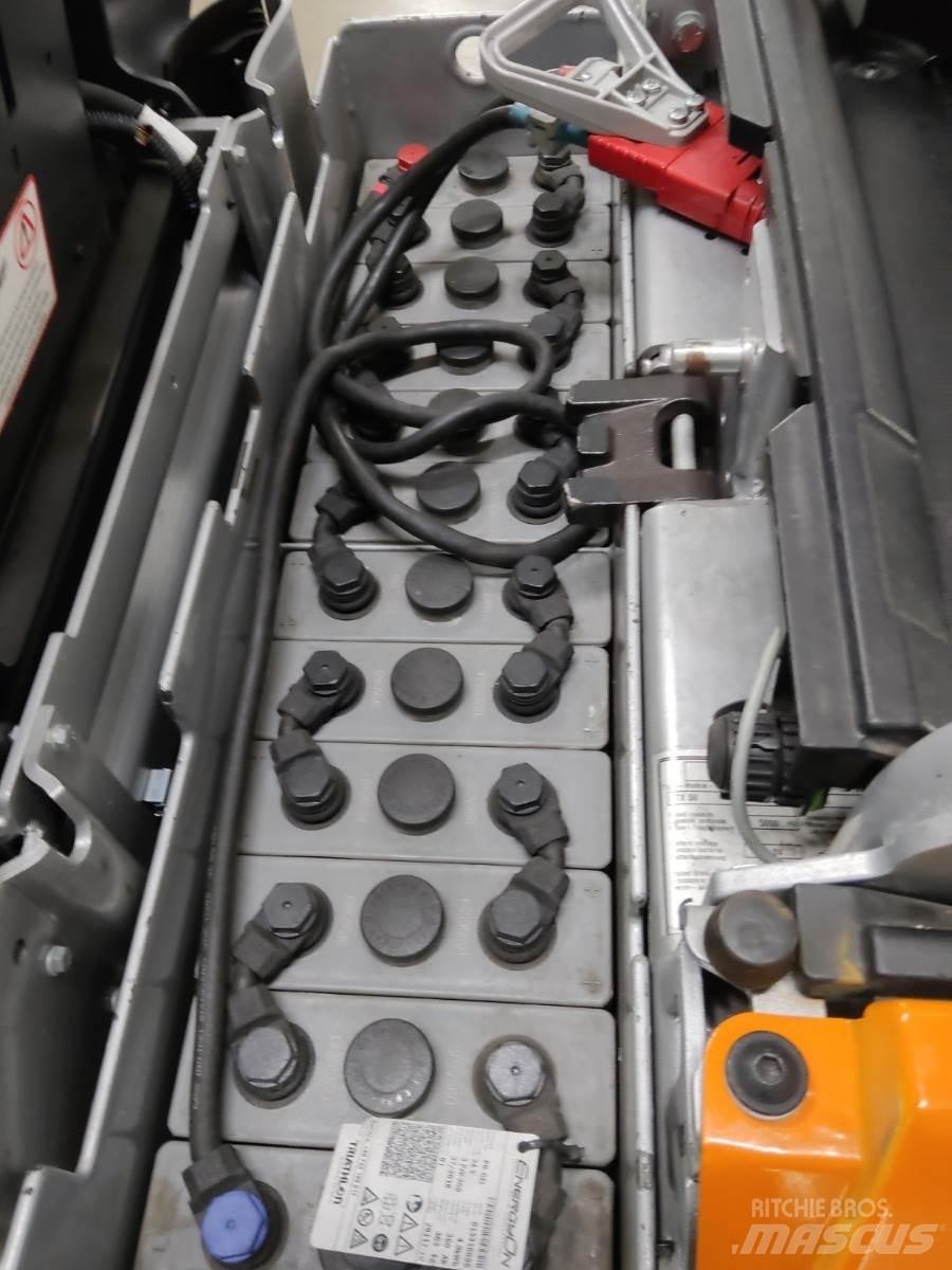 Still LTX50 Schlepper