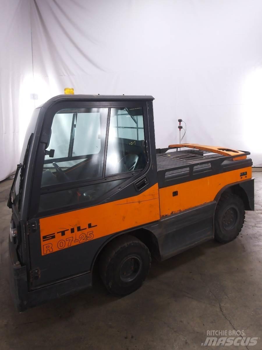 Still R07-25 Schlepper