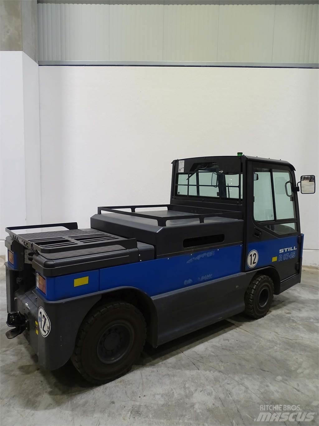 Still R07-25 Schlepper