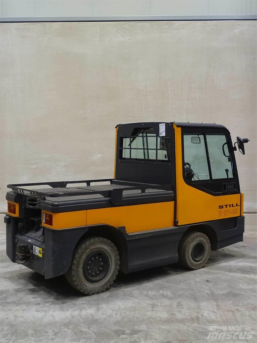 Still R07-25 Schlepper