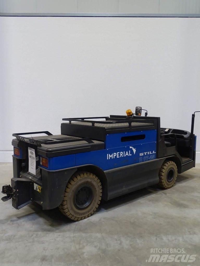 Still R07-25L Schlepper