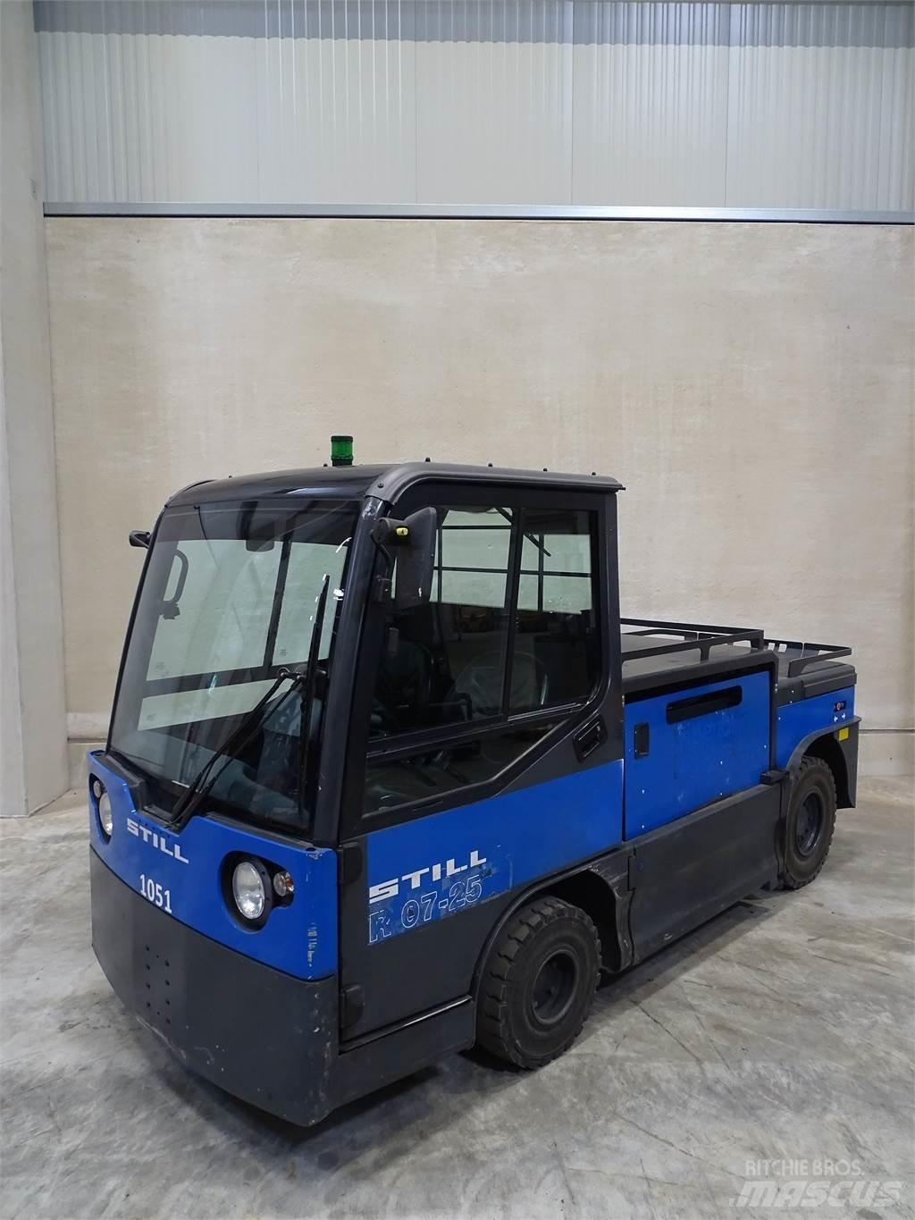 Still R07-25L Schlepper