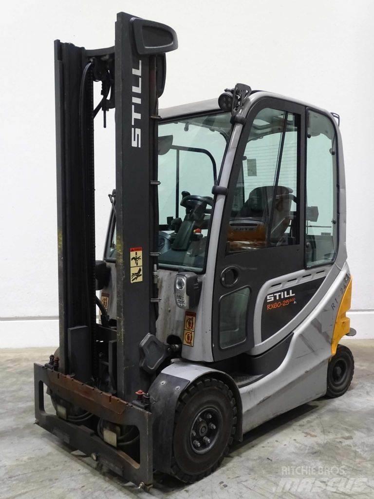 Still RX60-25/600 Elektrostapler