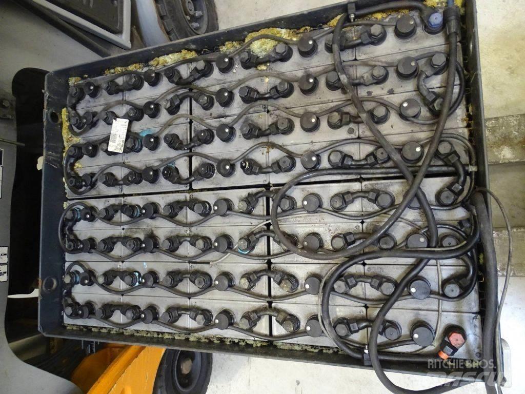 Still RX60-25/600 Elektrostapler