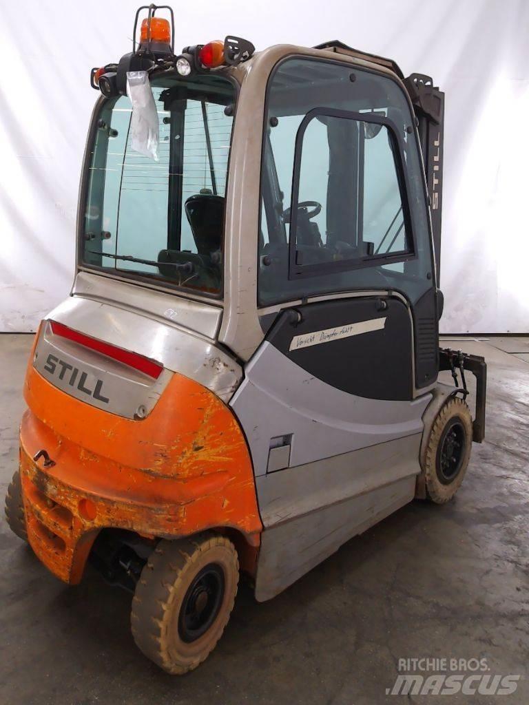 Still RX60-30L Elektrostapler