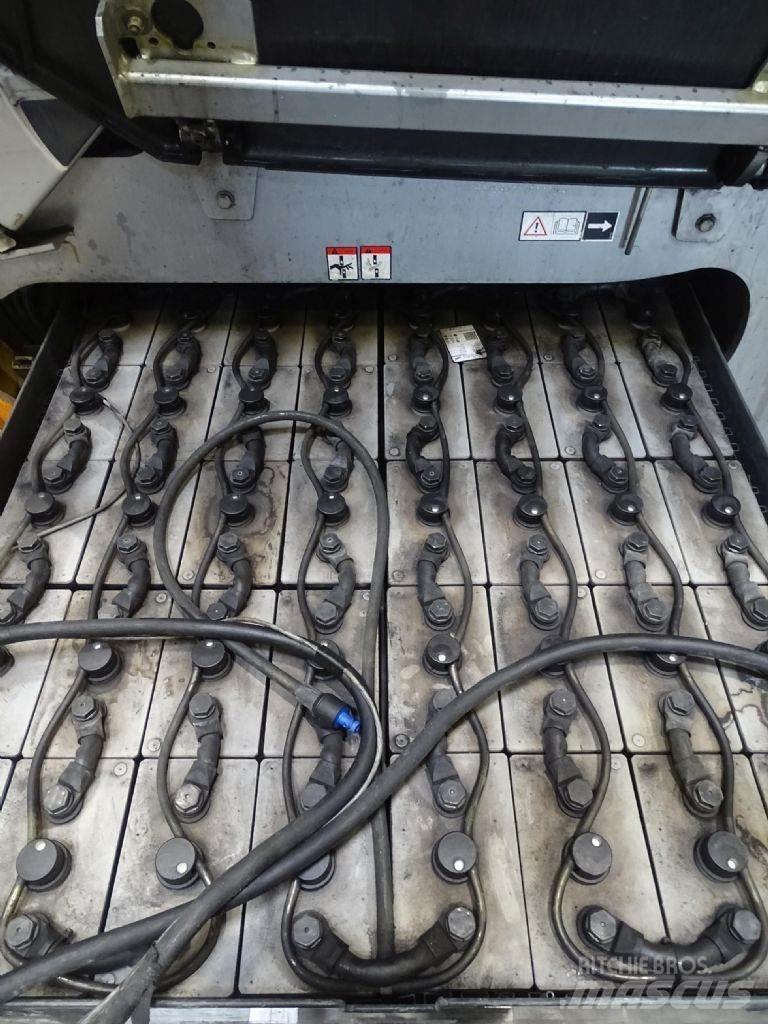 Still RX60-40 Elektrostapler