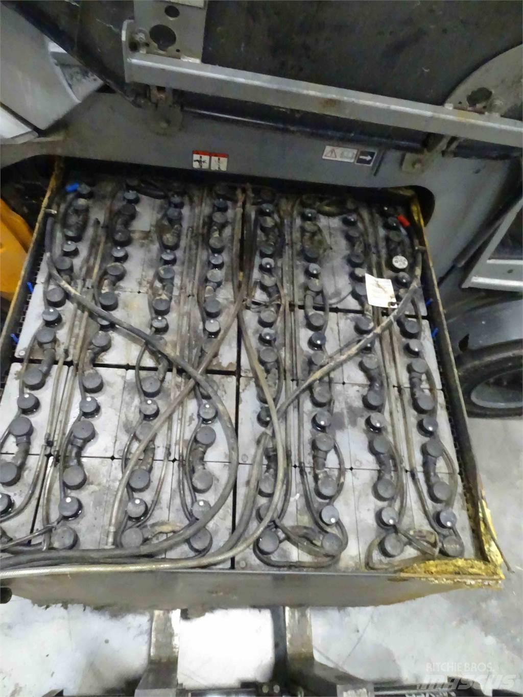 Still RX60-50/600 Elektrostapler