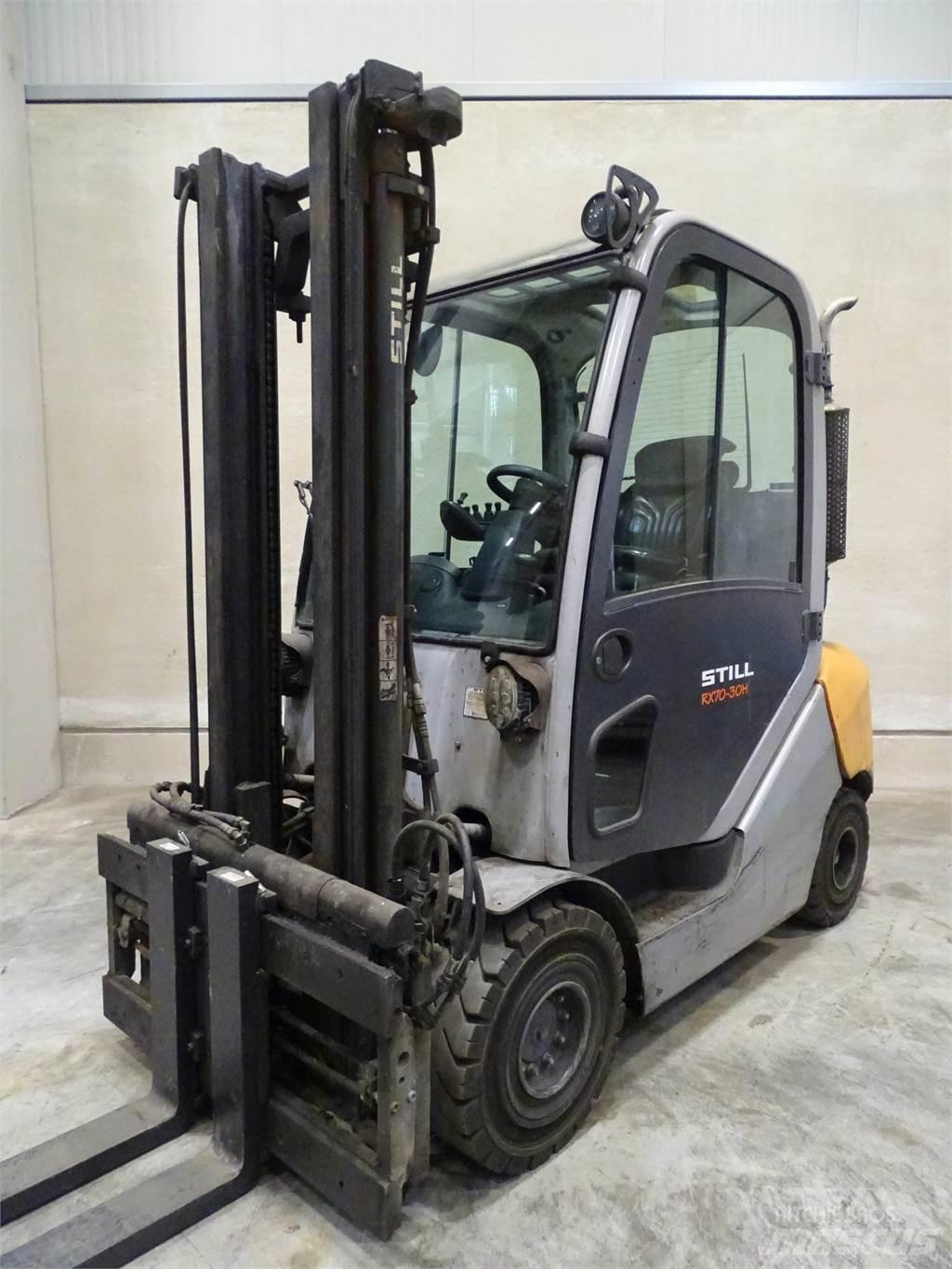 Still RX70-30 Dieselstapler