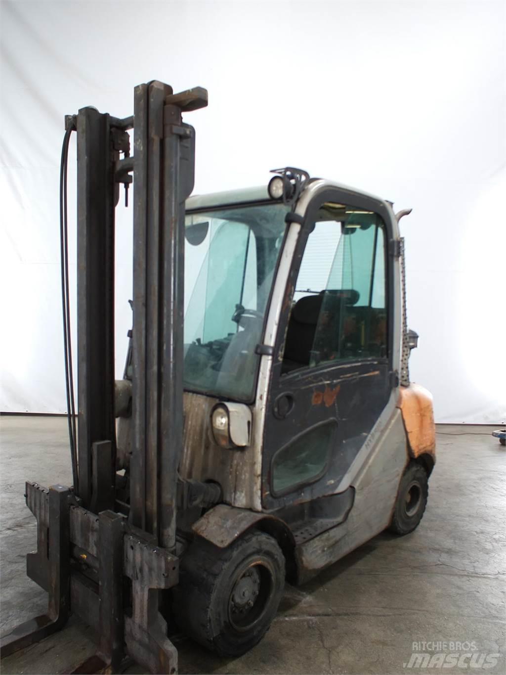 Still RX70-35 Dieselstapler