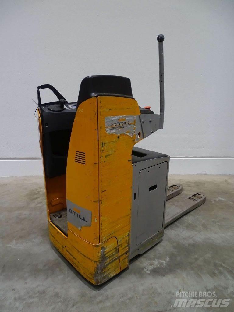 Still SXH20 Niedergabelstapler