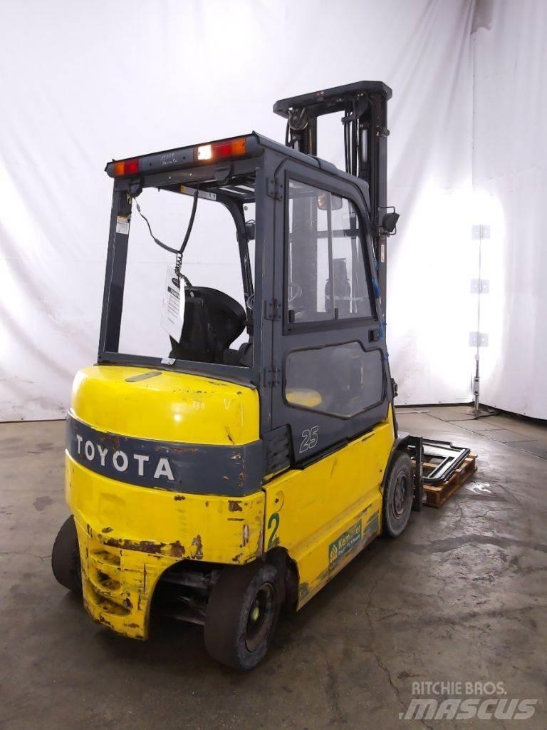 Toyota 7FBMF25 Elektrostapler