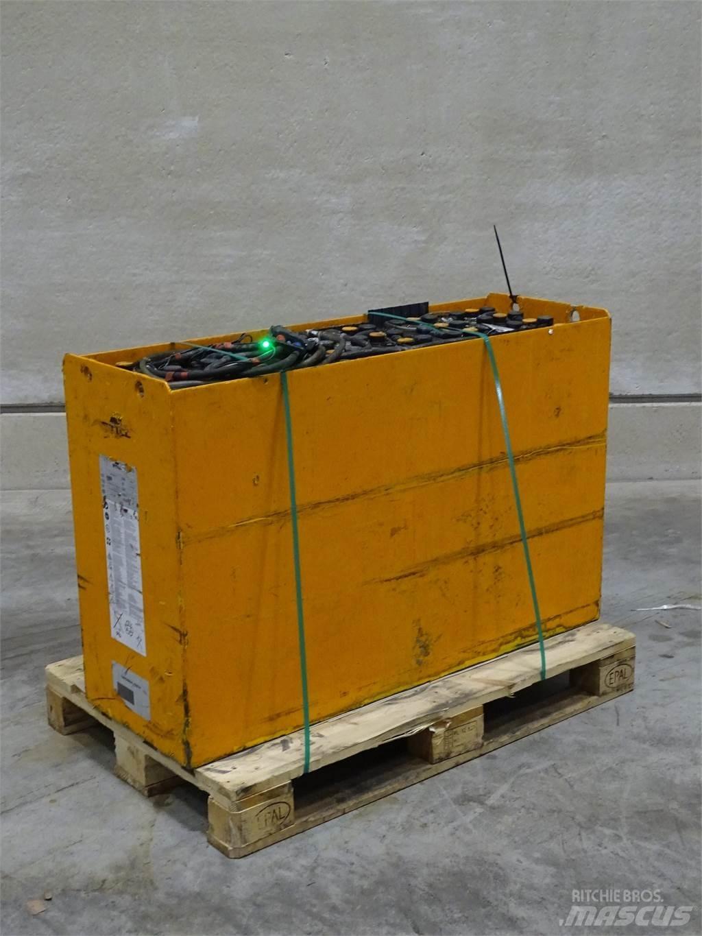  Weitere 48V775AH Sonstige Baumaschinen