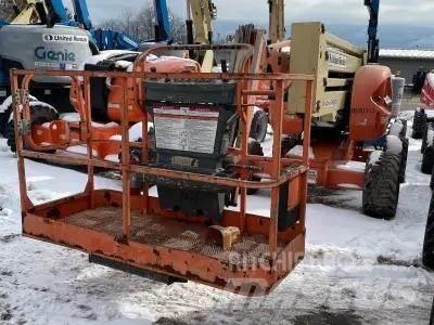 JLG 450AJ Gelenkteleskoparbeitsbühnen