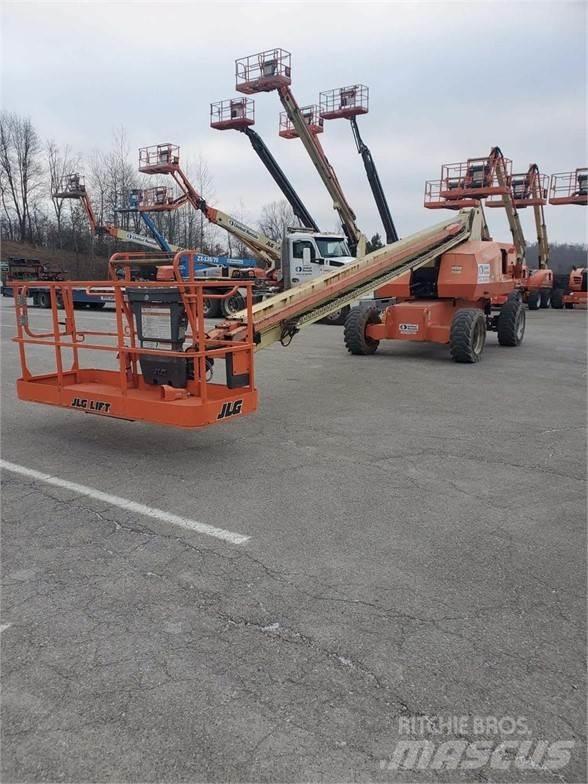 JLG 800S Teleskopbühnen