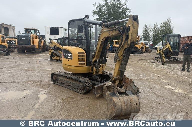 CAT 302.7DCR Minibagger < 7t