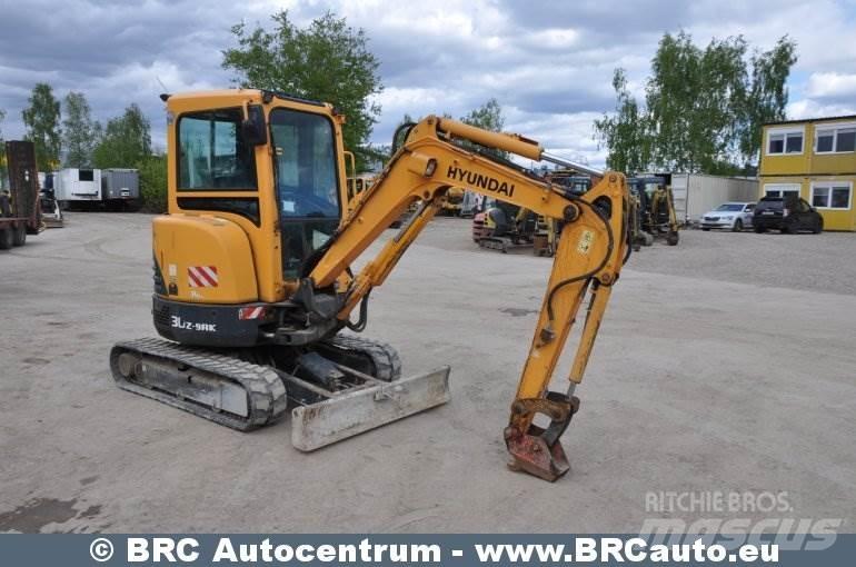 Hyundai R30Z-9AK Minibagger < 7t