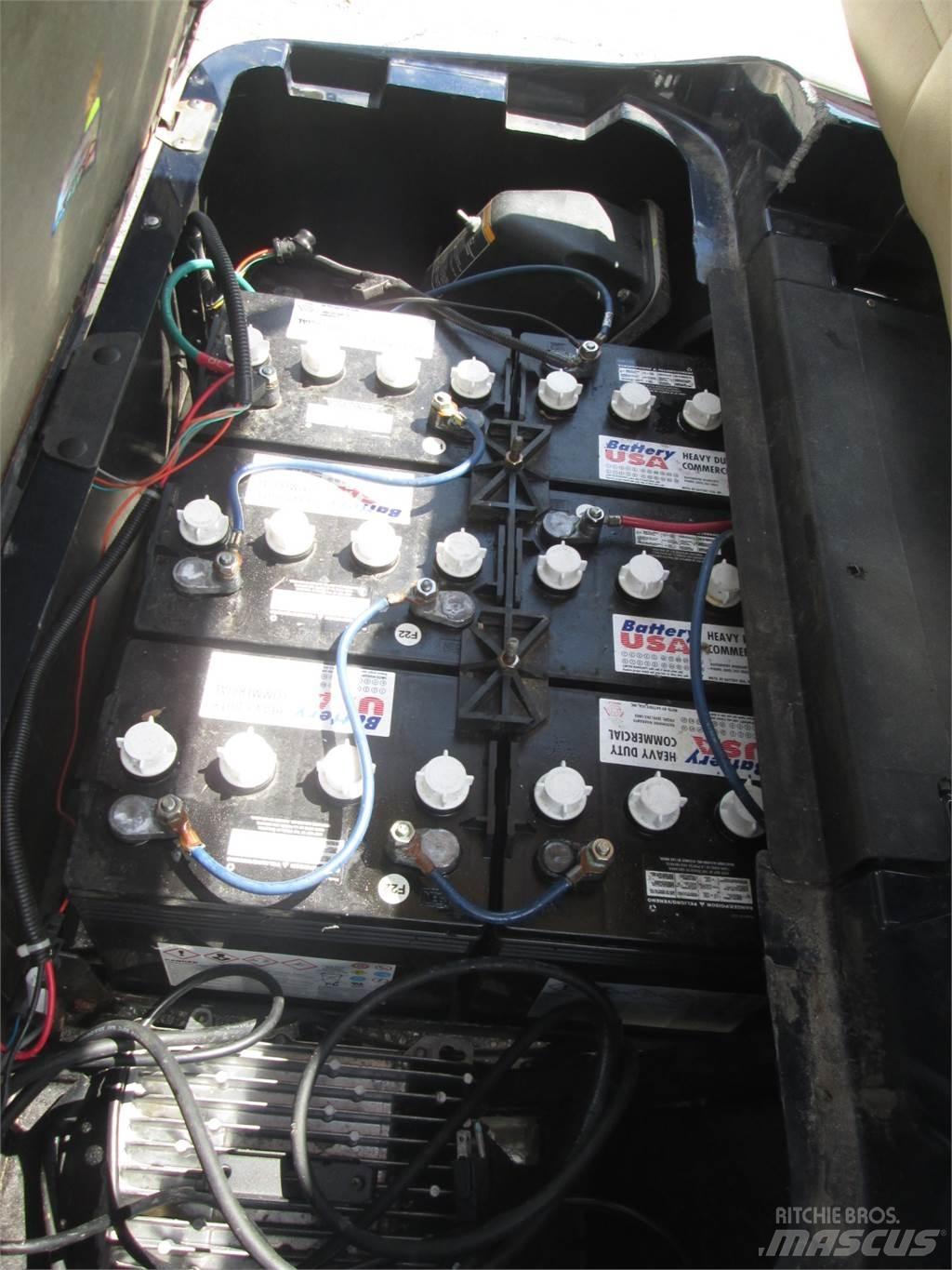 E-Z-GO  Golfwagen/Golfcart