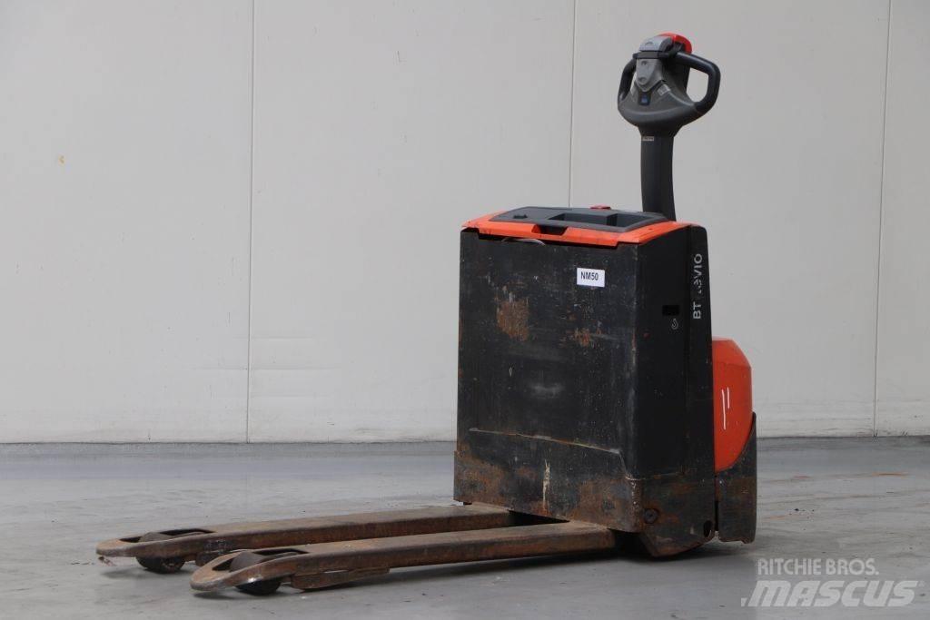 BT LWE140 Niedergabelstapler